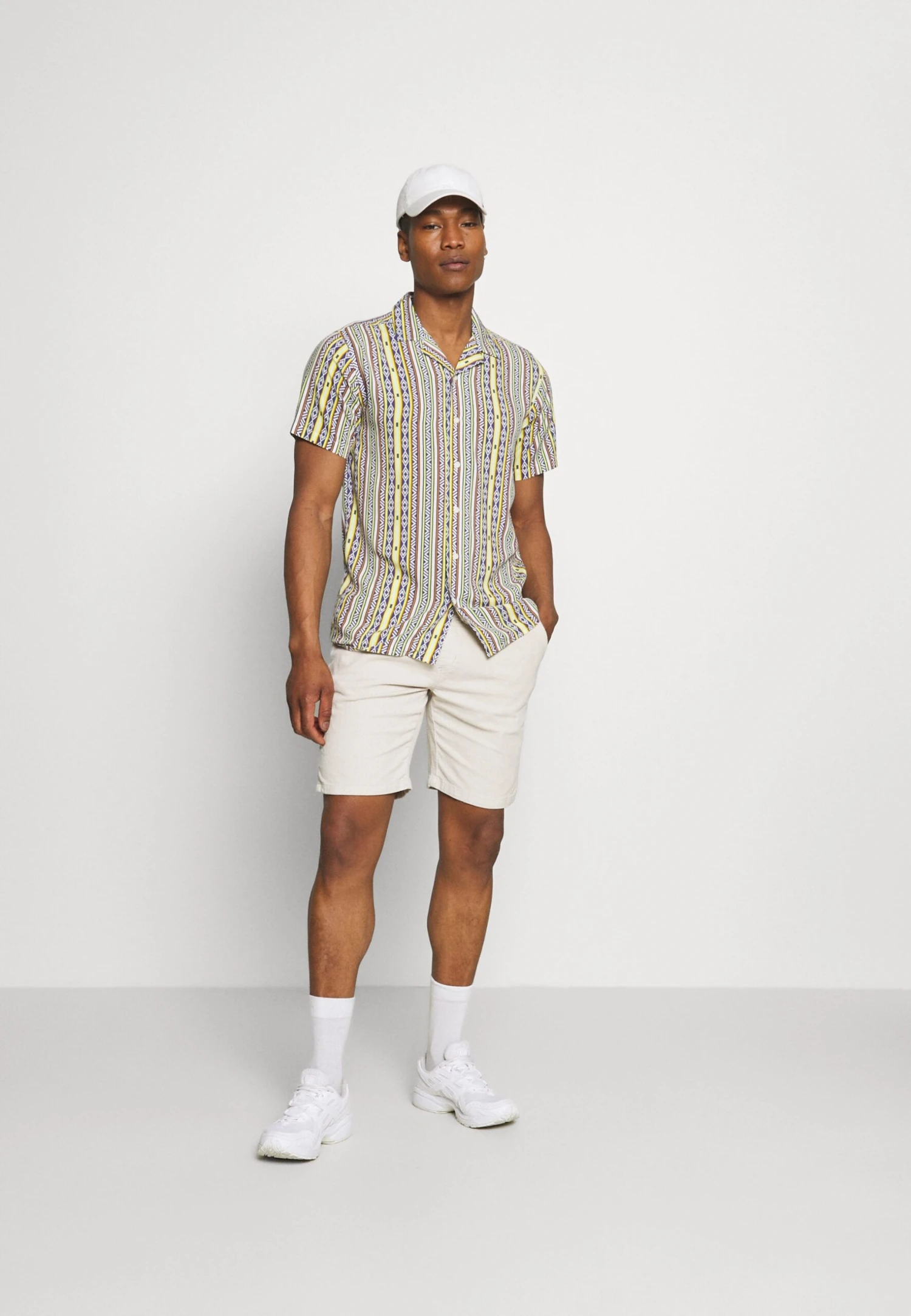 Redefined Rebel Joey - Shorts - Stone - Afbeelding 2