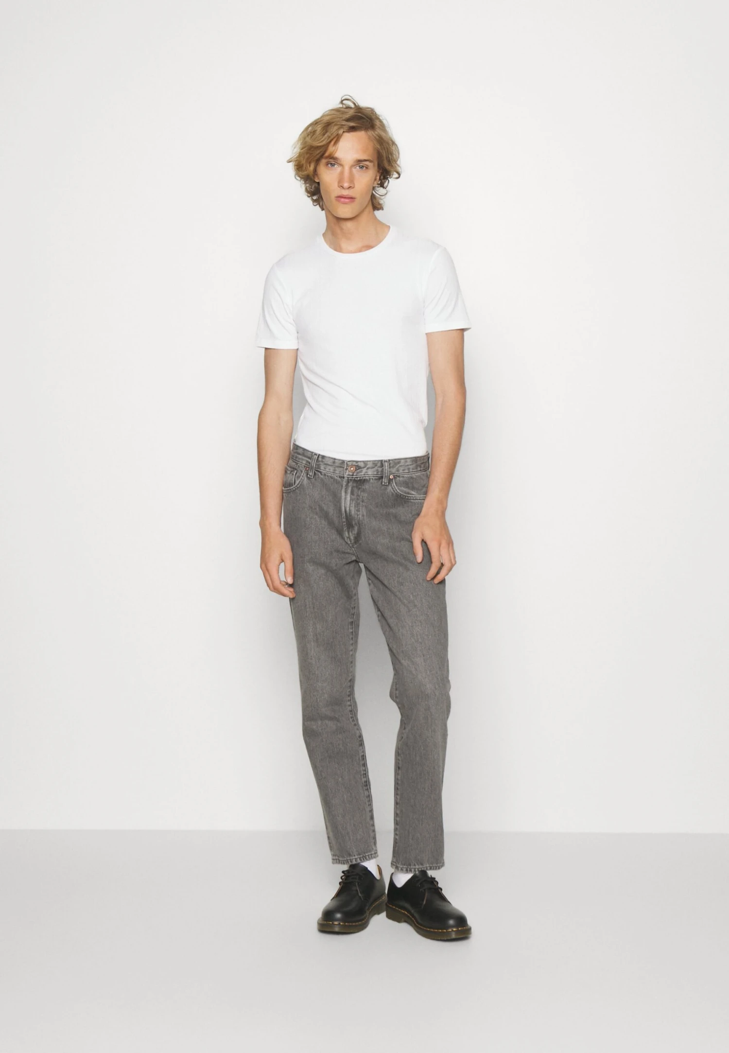 Pier One Mid Raise Straight Fit - Relaxed Fit Jeans - Grey Denim - Afbeelding 2