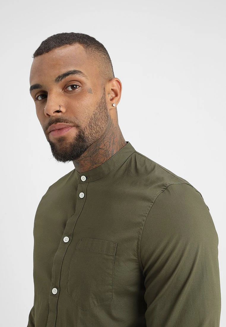 Pier One Muscle Fit Stand- Overhemd - Oliv - Afbeelding 5
