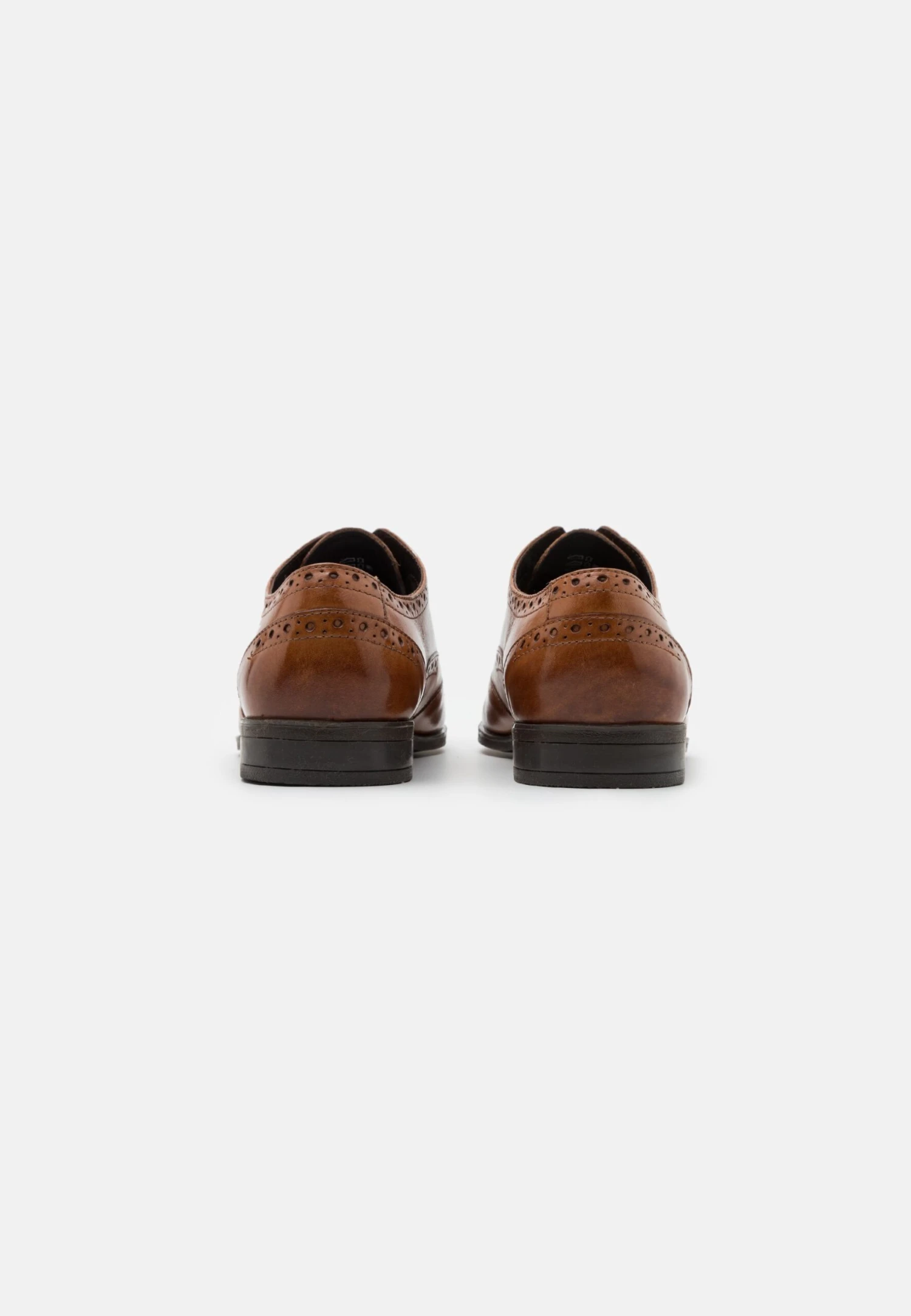 Pier One Leather - Veterschoenen - Cognac - Afbeelding 3