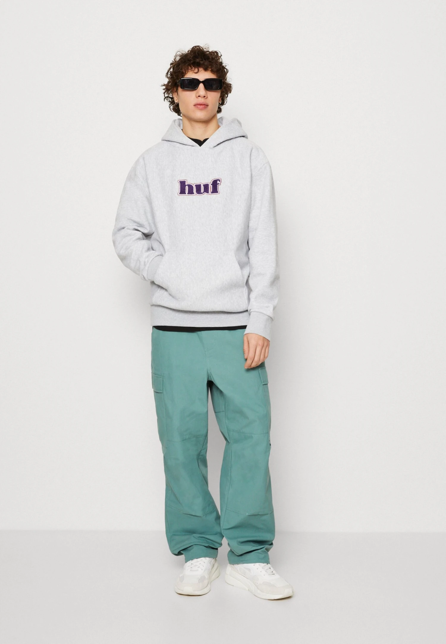 HUF Madison Heavyweight Hoodie Unisex - Hoodie - Heather Grey - Afbeelding 2